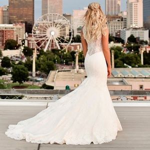 Wedding dress
